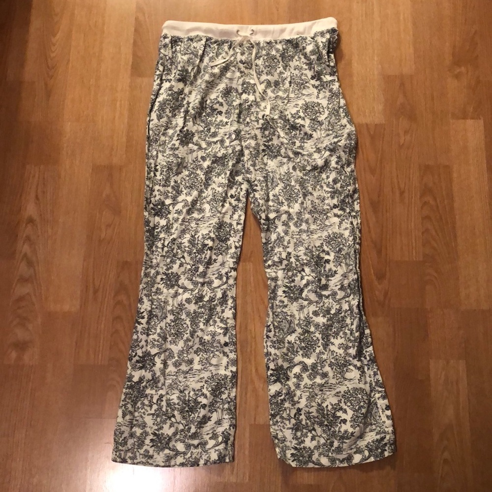 Women’s Cream and Black Floral Sleep Pants - Soft Lounge PJ Bottoms